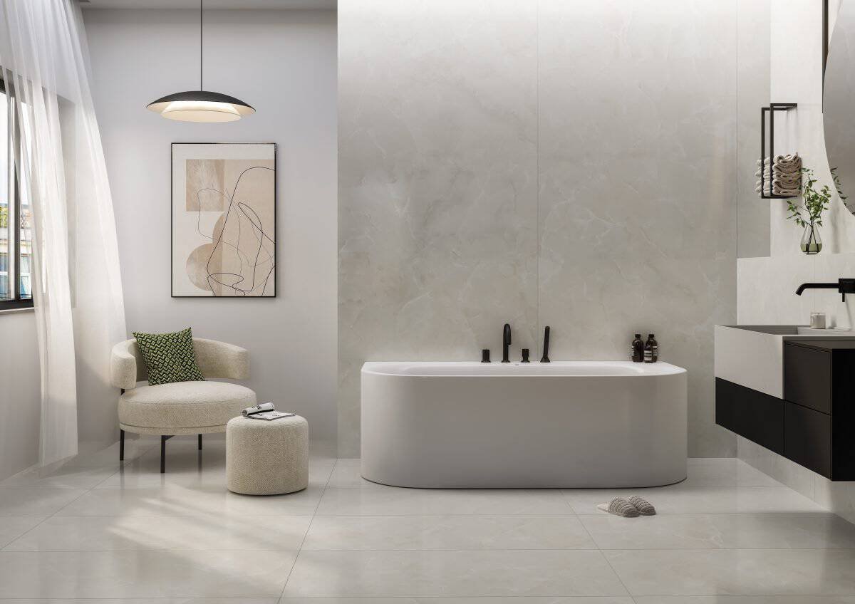 Saffire Pearl